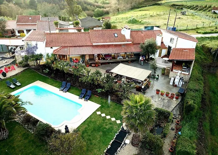 לינה וארוחת בוקר Quinta Da Vida Serena 4*